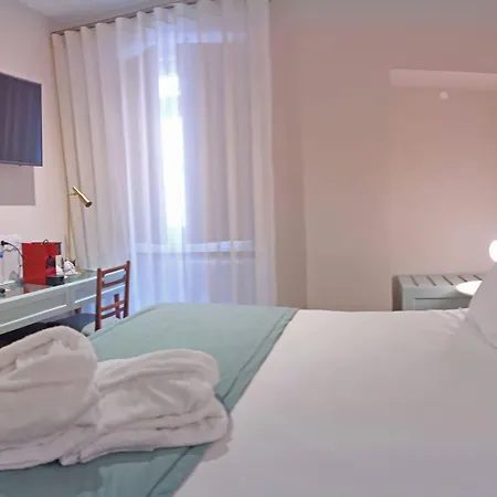 Hotel Casa Dos Oficios 4*
